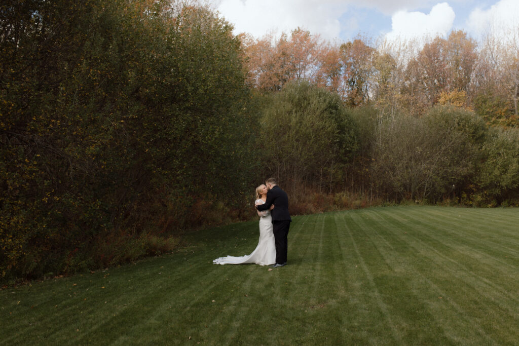 First look – Megan and Tom’s private first look in the backyard, sharing an intimate moment.
